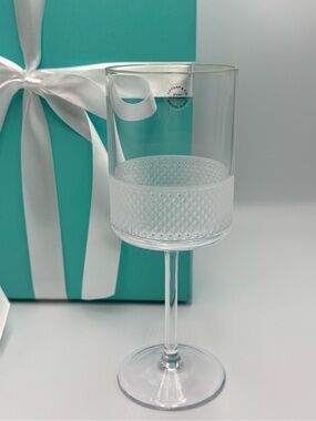 NEW - Tiffany & Co. Diamond Point Lead Crystal Wine Glass Clear W/ Tiffany’s Box